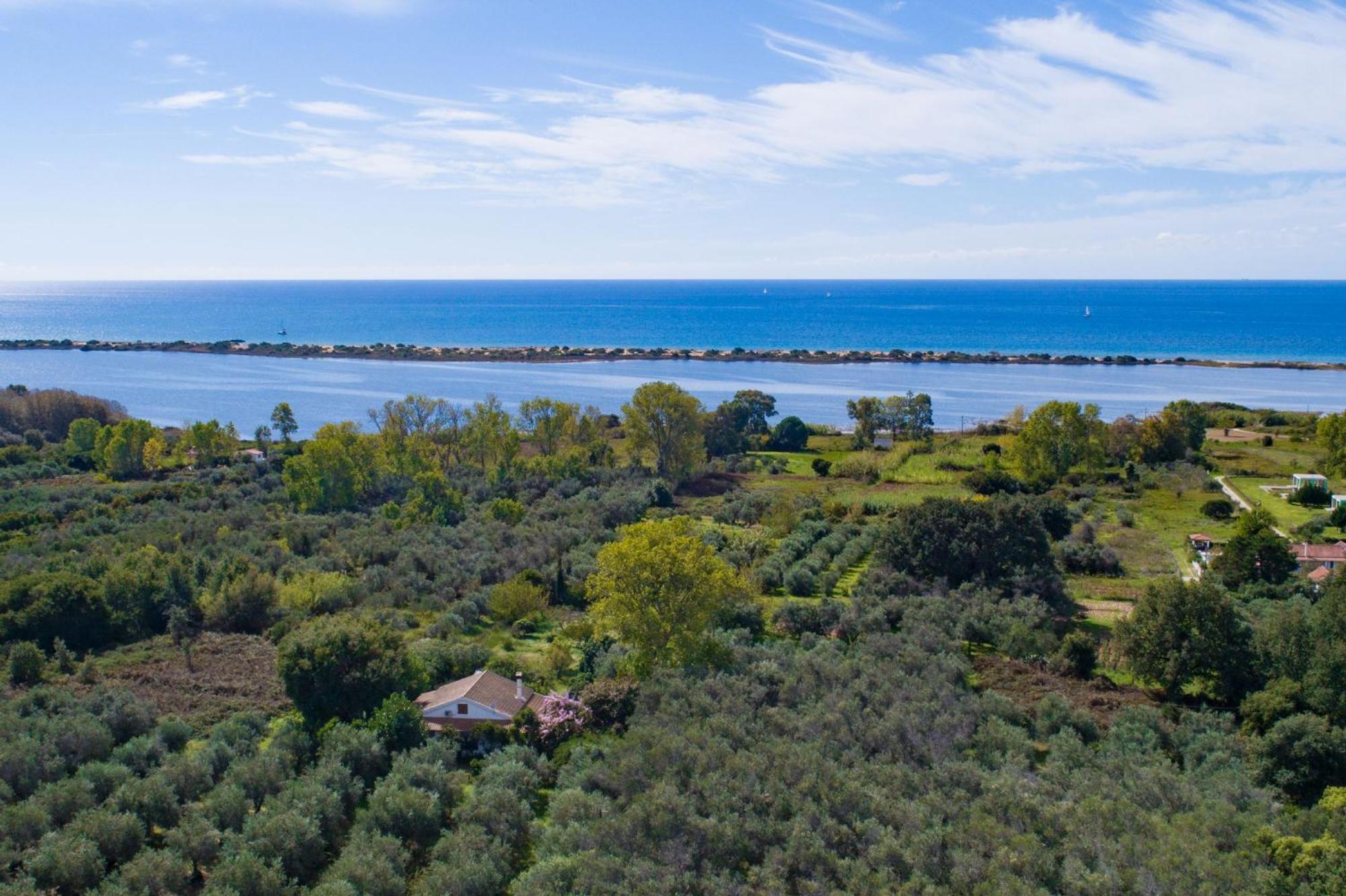 Villa Zaira Halikounas Екстериор снимка